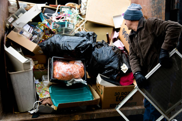 Best Garage Cleanout  in Frankfort, KY